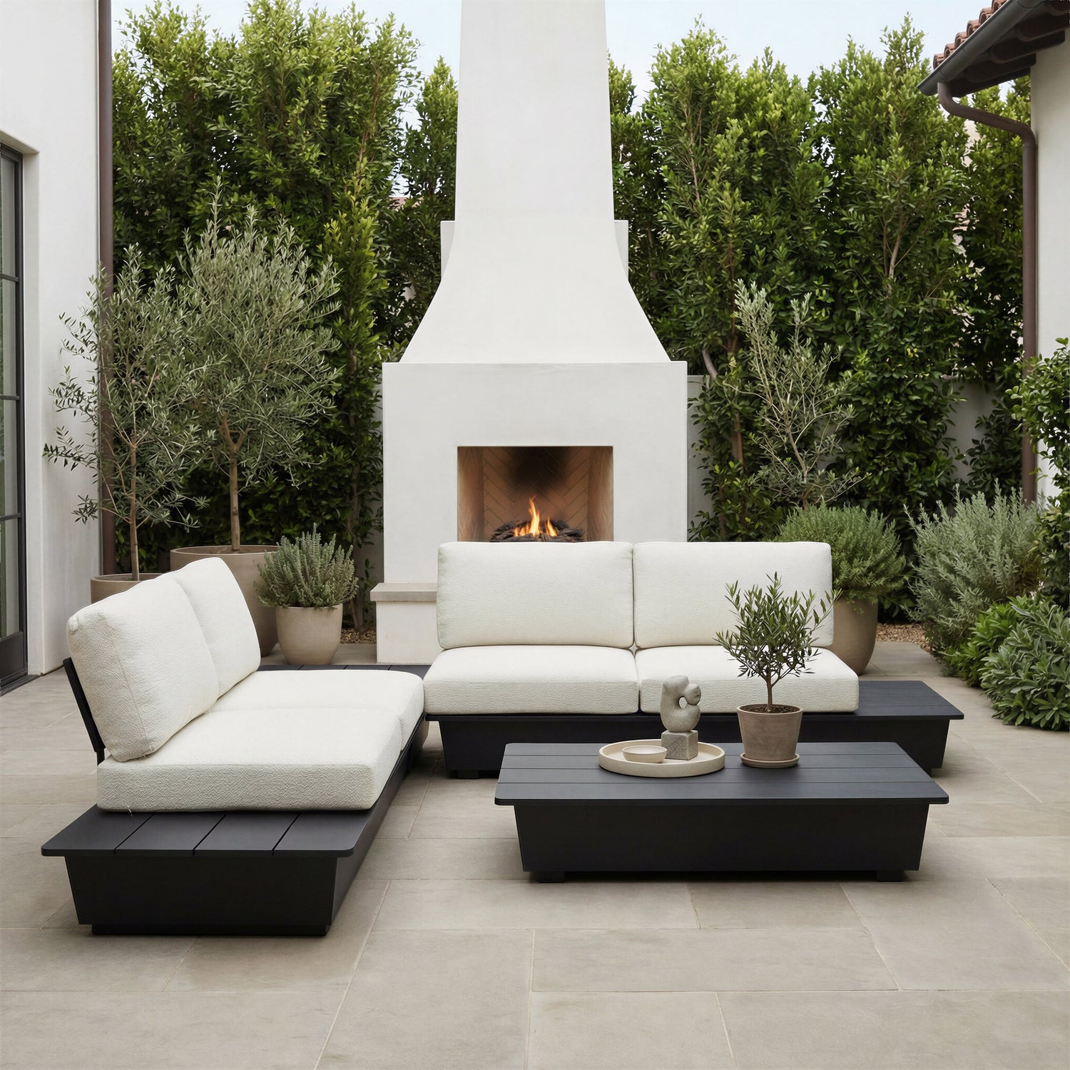 ReForm Creative Home Outdoor Collection