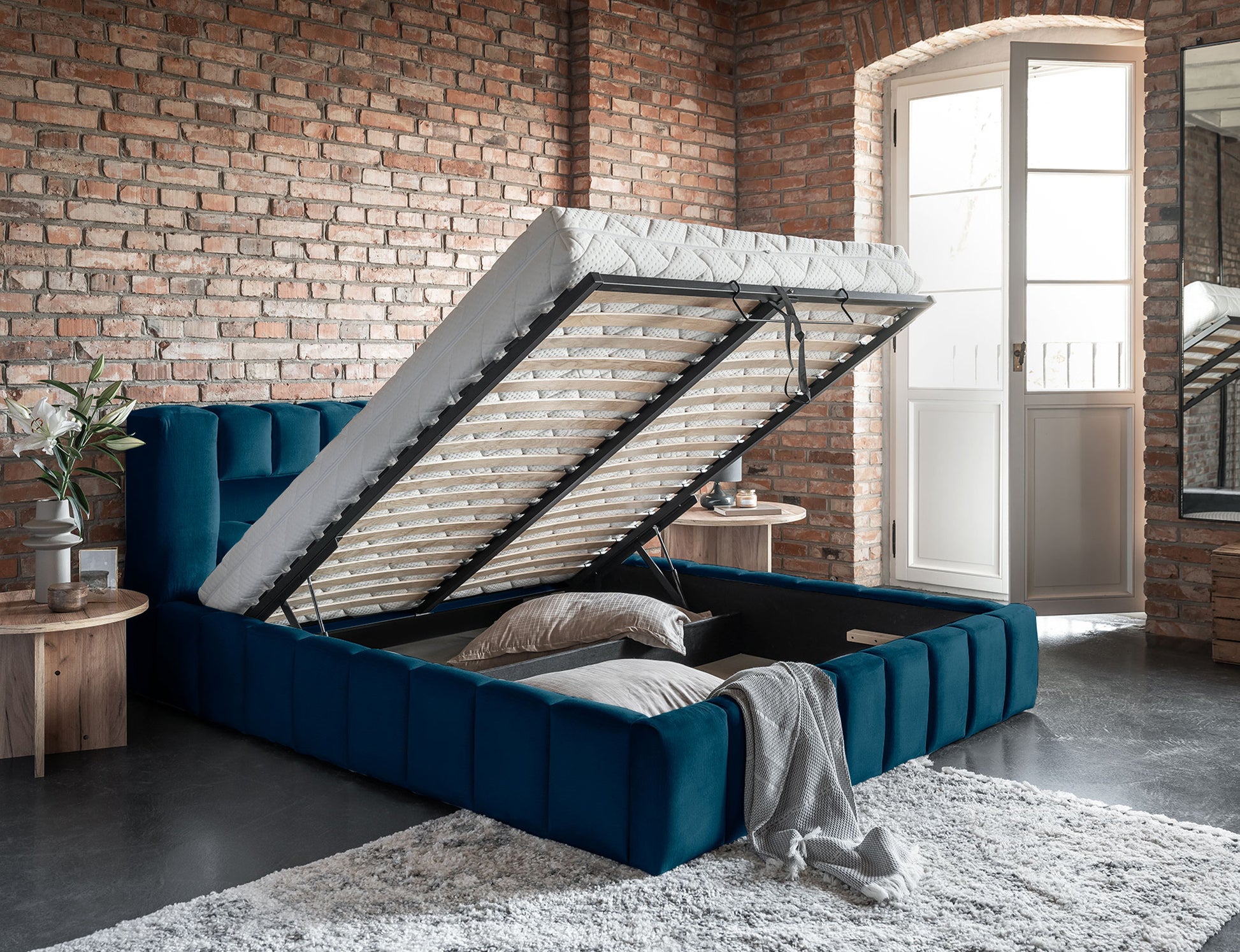 ReForm Creative Home Lamica Upholstered LED Storage Platform Bed - Teal Blue Free Delivery USA & Canada