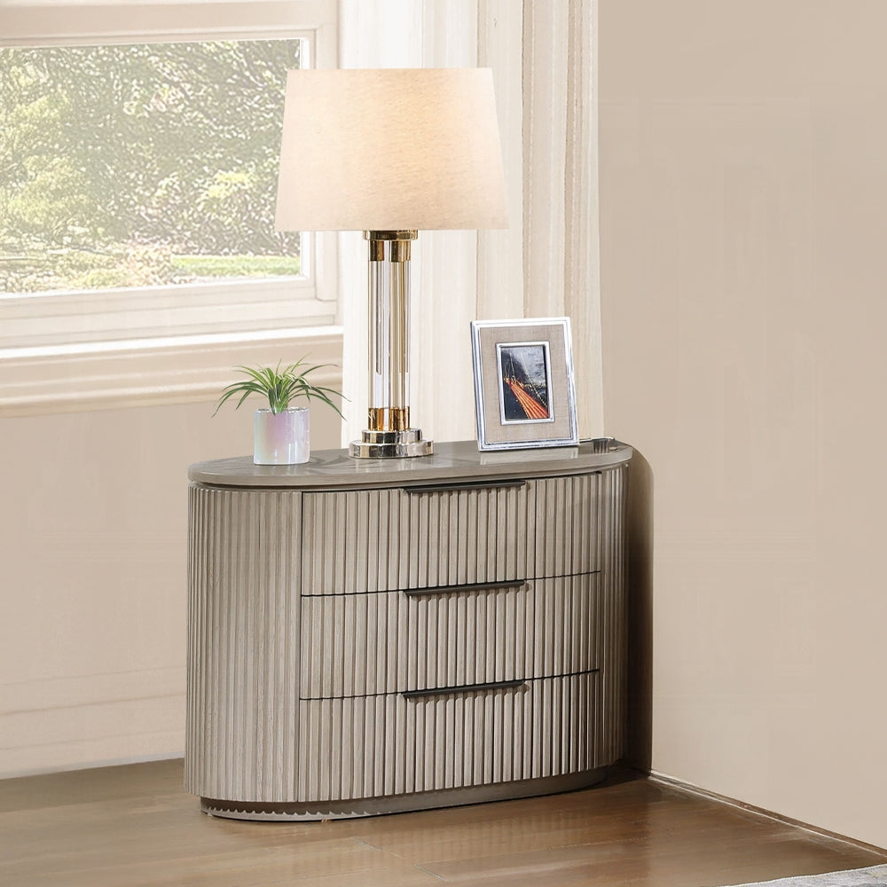 Chianti Luxury Chanel Nightstand w/USB Port - Light Oak